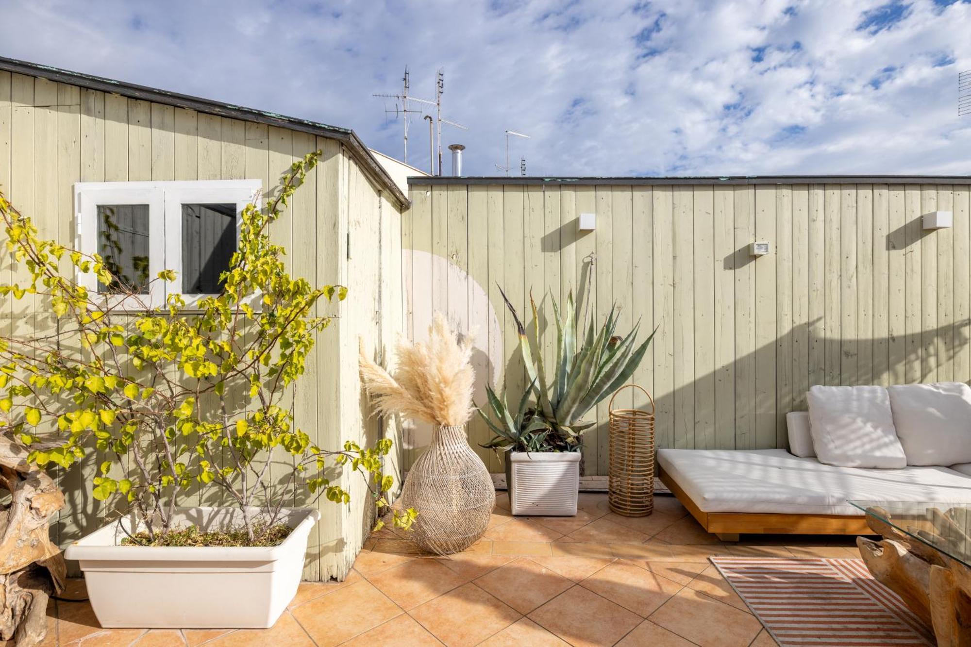 Aria Penthouse & Garden Apartment Roma Exterior foto